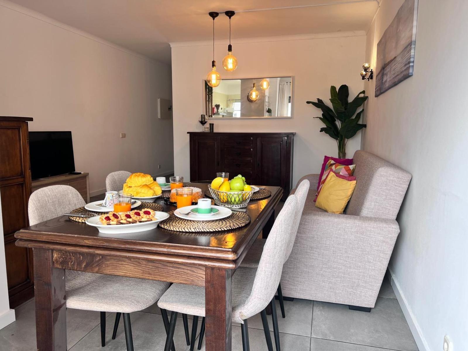 Da Rocha Unique Design With Pool By Homing Apartment Portimao